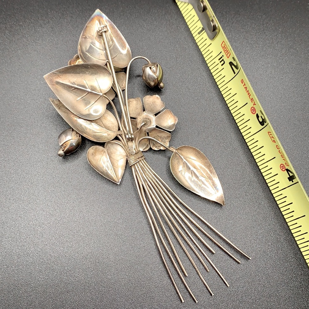 STERLING Large Botanical Brooch - Picture 3 of 5
